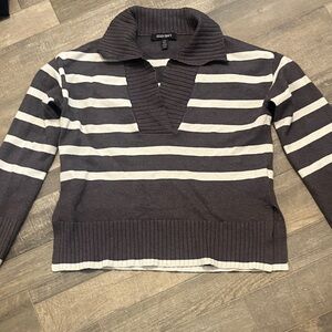 Ellen Tracy V-Neck Sweater in Charcoal White Stripes baggy preppy casual office